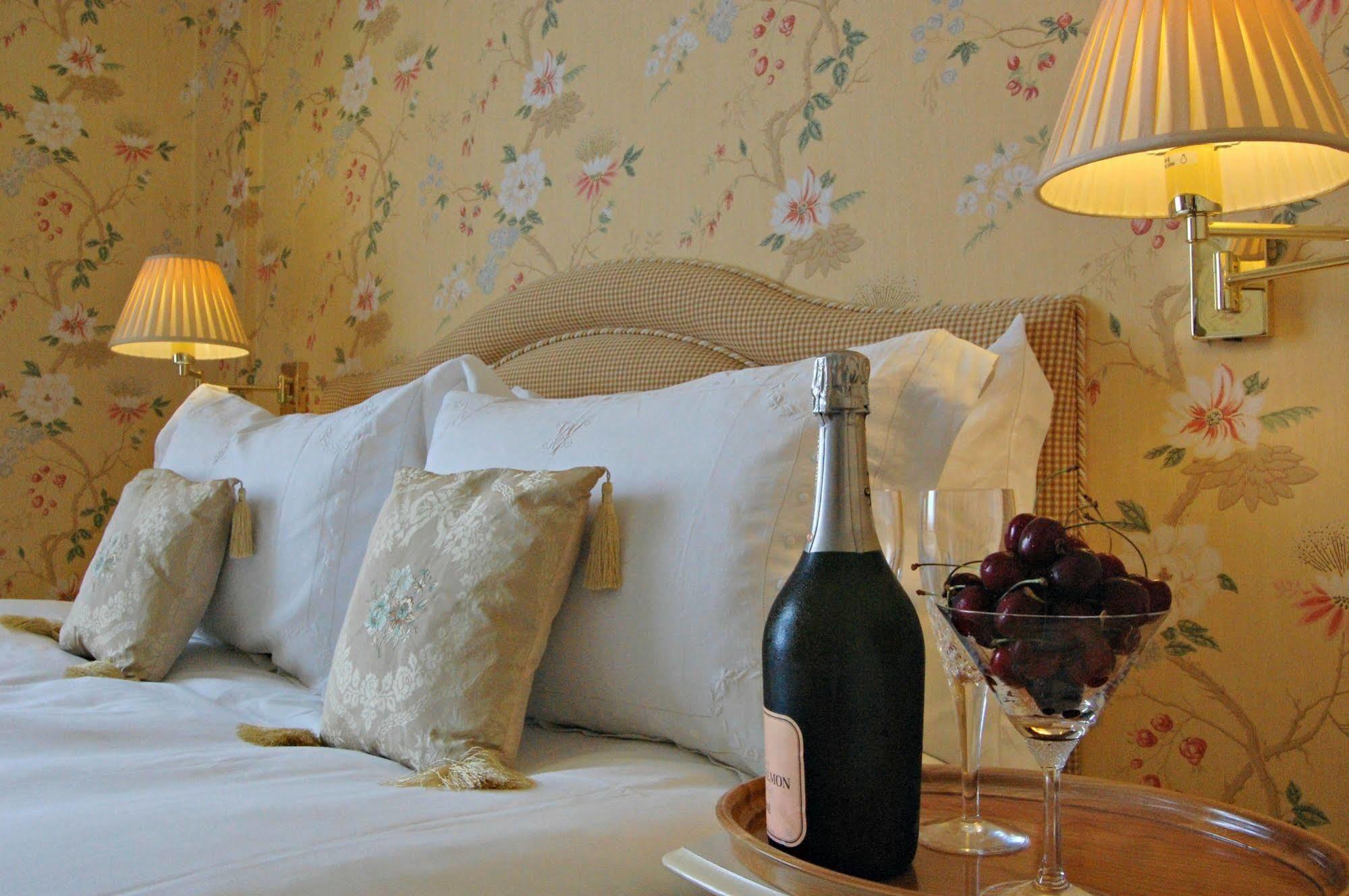 The Old Vicarage Dolfor Hotel Newtown  Ngoại thất bức ảnh